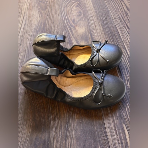 NWB Women’s Foldable Ballet Flats Round Toe Bow Knot Embellishment Size 10 Black - Picture 7 of 9